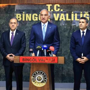 bakan ersoy turizm alaninda da ulkemizde buyuk bir devrim gerceklestirip turizmi ilk kez stratejik bir sektor ilan ettik rPLvXc7J