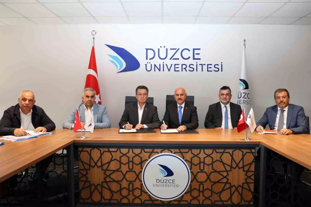 duzce universitesinde toplu is sozlesmesi imzalandi GGOxiwrO