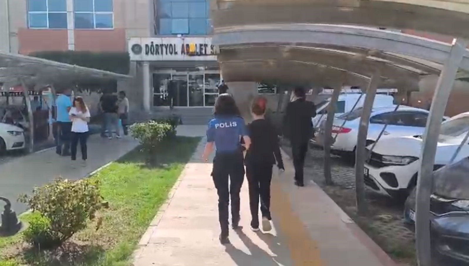 hatayda hapis cezasi ile aranan 2 kisi yakalandi eD8T1cO7