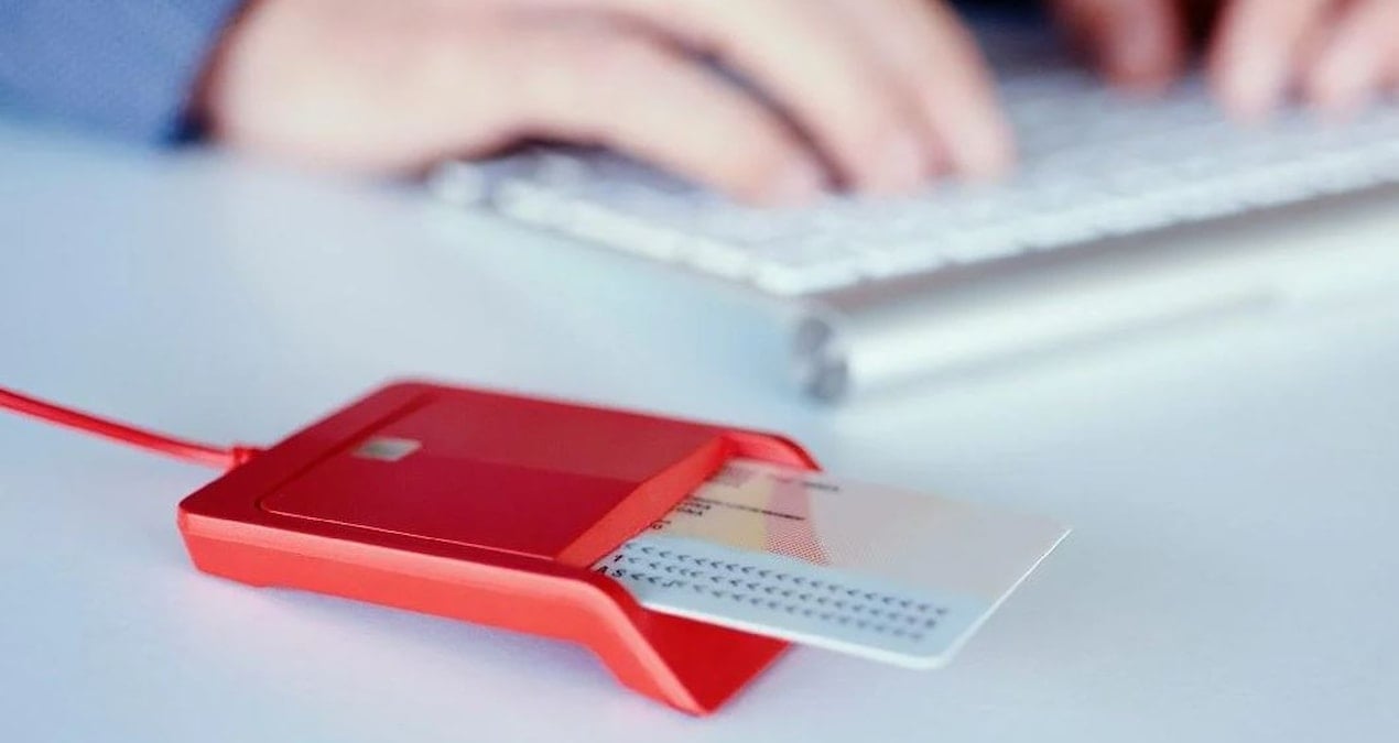 kimlik kartlari tarih oluyor 2UeYNE1F