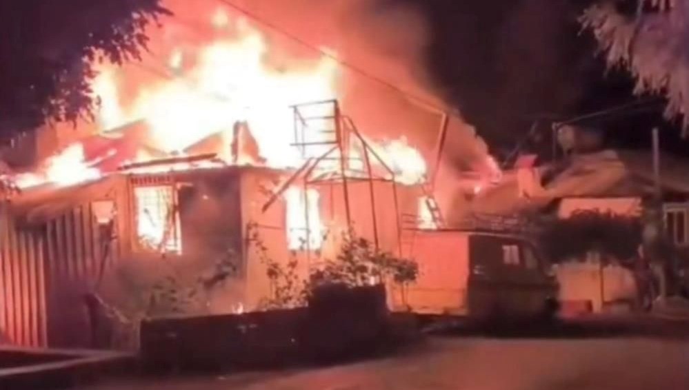 mersinde yangin faciasi nine ve torunu yasamini yitirdi bNVDnNyf