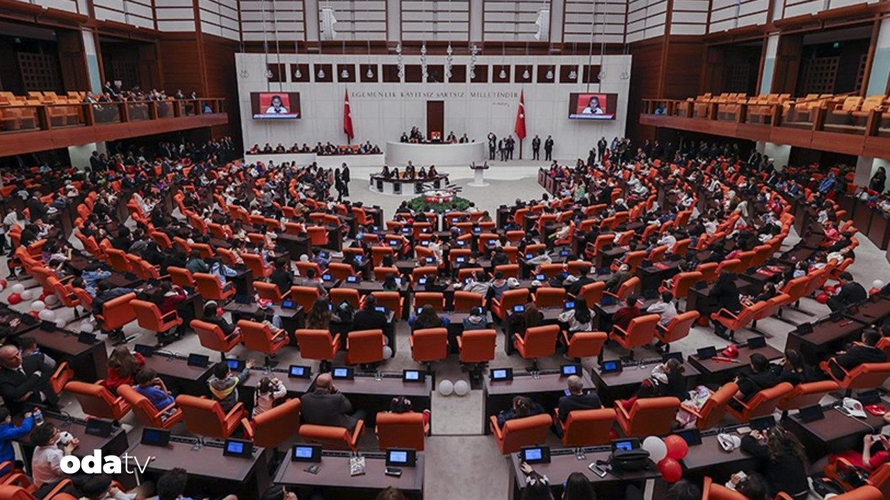 rojin kabais teklifini akp ve mhp reddetti NXaJDr9p.jpg