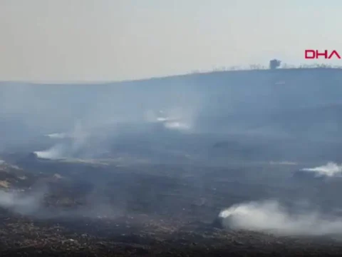 Antalyada aniz yangini saman balyalarina sicradi yMLuRrAv