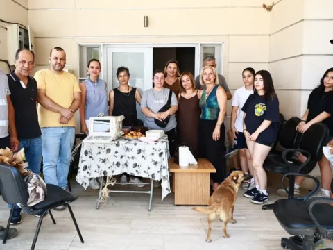 Efesli kitmirden can dostlarina anlamli destek VAvgpiTS