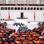 Emeklinin bekledigi duzenleme mecliste yeni aylik belli oldu UtMDC3ev