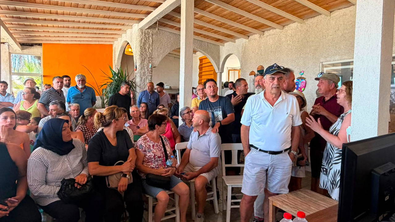 Halktan castello fontana tepkisi ced toplantisi yapilamadi ADtKHFgN